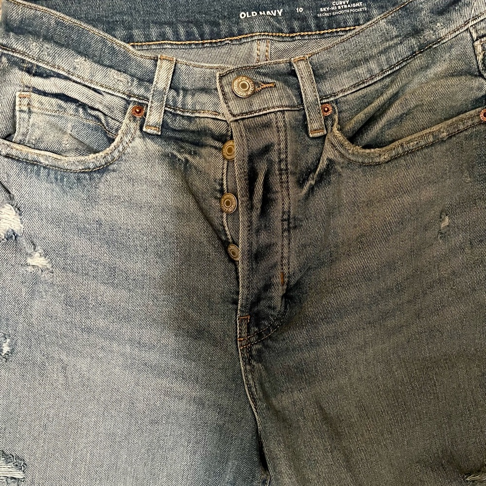 Old Navy Light Blue Distressed Extra High Rise Curvy Straight Leg Jeans Size 10 - Picture 3 of 8